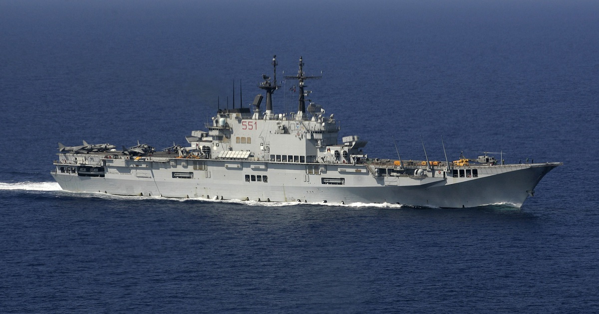 Indonesia đang c&acirc;n nhắc mua lại t&agrave;u s&acirc;n bay của một nước NATO?