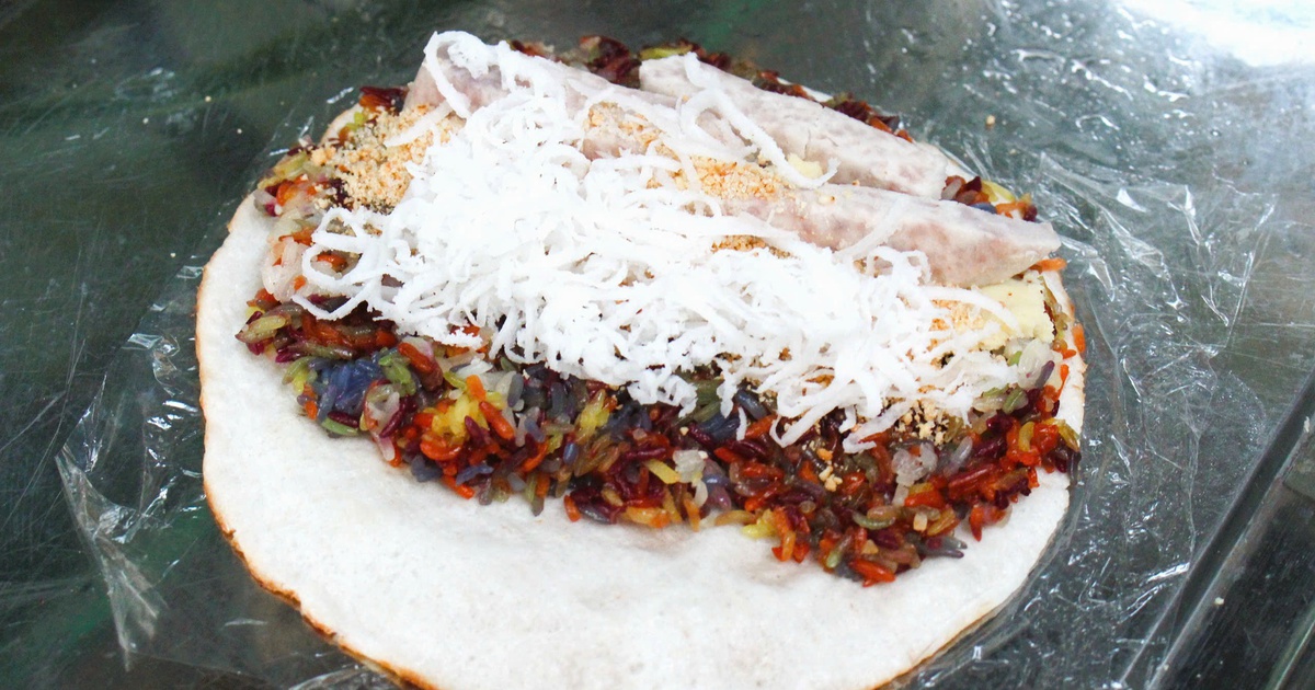 Xe x&ocirc;i 7 m&agrave;u từ Bu&ocirc;n Ma Thuột &#039;cập bến&#039; TP.HCM, g&acirc;y t&ograve; m&ograve;