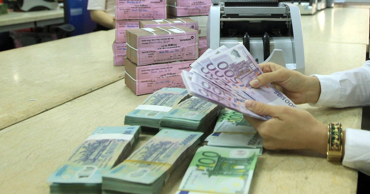 Giá USD hôm nay 14.9.2025: Giảm mạnh trong khi euro, bảng Anh đi lên