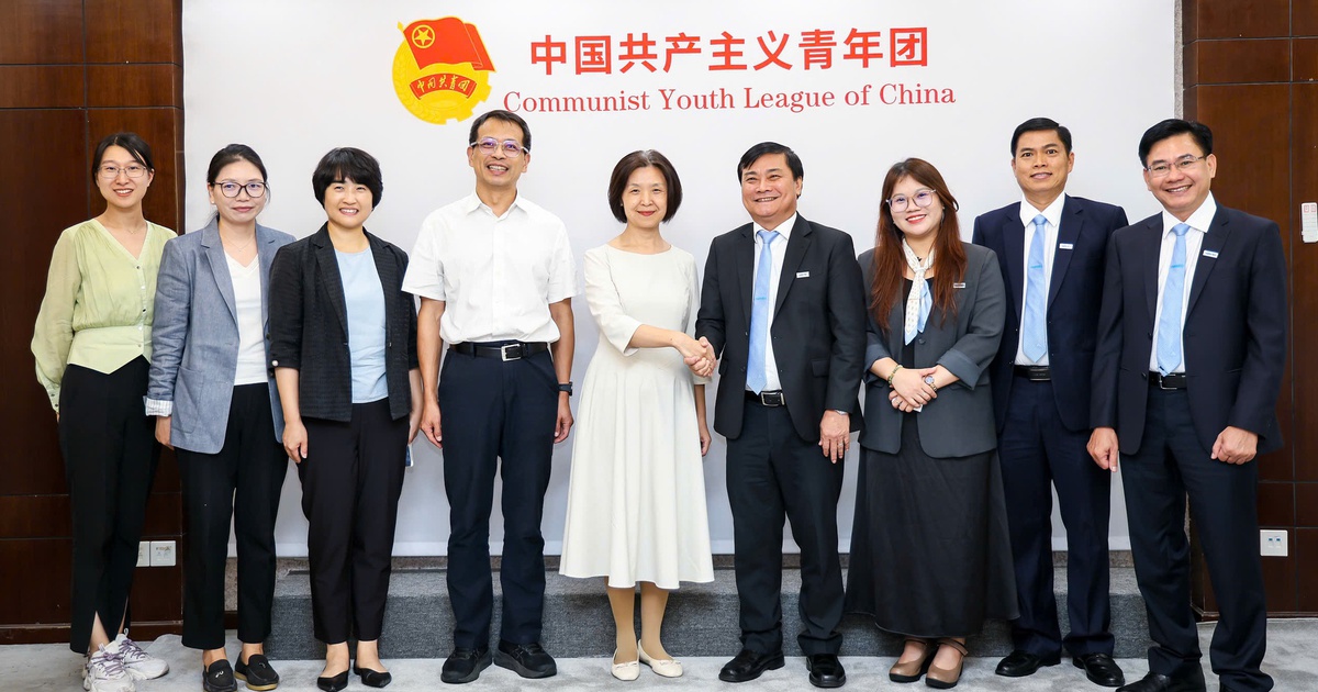 Ph&aacute;t huy thế mạnh truyền th&ocirc;ng th&uacute;c đẩy quan hệ hữu nghị thanh ni&ecirc;n Việt - Trung