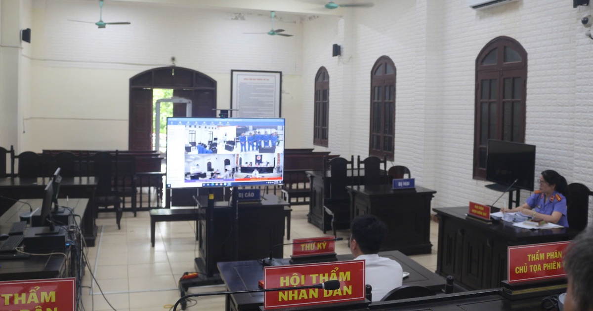 Quảng Trị: Vận chuyển ma t&uacute;y, 5 bị c&aacute;o người L&agrave;o l&atilde;nh &aacute;n t&ugrave; chung th&acirc;n