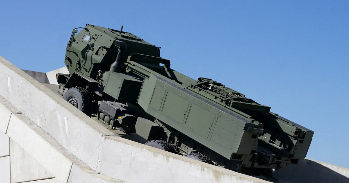 Ukraine nhận t&ecirc;n lửa Patriot, HIMARS, Nga n&oacute;i đang &#039;tiến l&ecirc;n ở mọi hướng&#039;