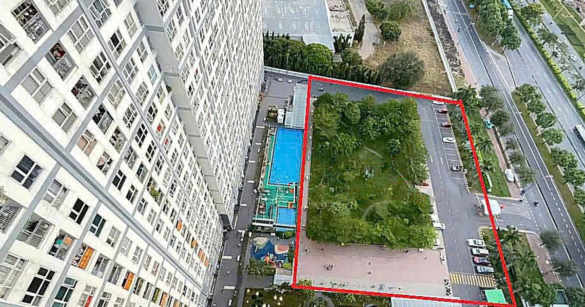 Cư d&acirc;n Saigon Gateway kiện Sở NN - MT TP.HCM v&igrave; bị t&aacute;ch đ&ocirc;i sổ hồng