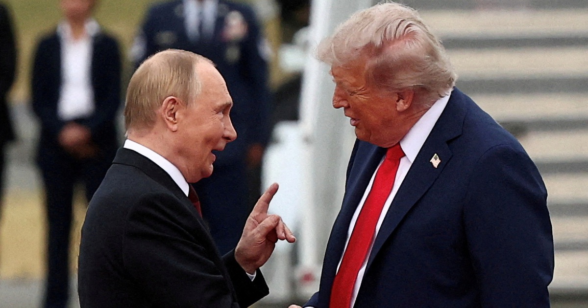 Điện Kremlin b&aacute;c tin &ocirc;ng Putin v&agrave; &ocirc;ng Trump đạt thỏa thuận gặp &ocirc;ng Zelensky