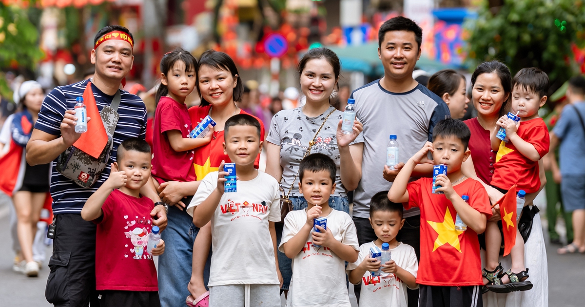 Vinamilk cùng Việt Nam rực rỡ trong ngày hội non sông