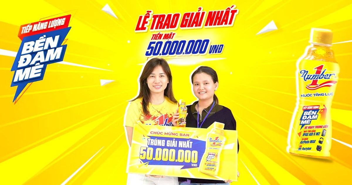 Chủ qu&aacute;n caf&eacute; chạy hơn 300km để tận tay nhận thưởng 50 triệu đồng từ Number 1