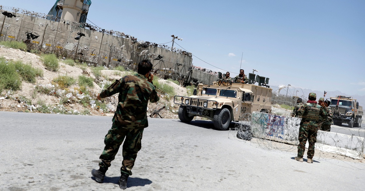 &Ocirc;ng Trump dọa &#039;điều tồi tệ sẽ xảy ra&#039; nếu Afghanistan kh&ocirc;ng trao căn cứ Bagram