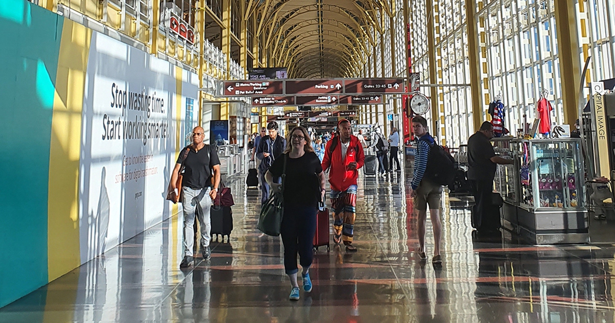 Mỹ siết chặt ch&iacute;nh s&aacute;ch thị thực