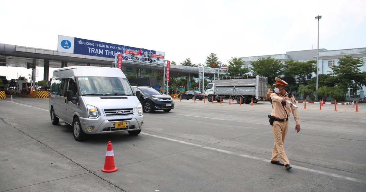 Từ ngày 1.10 không có tiền trong tài khoản giao thông, qua trạm BOT có bị phạt?