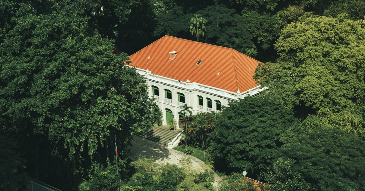 Dinh thự Ph&aacute;p hơn 150 năm tuổi ở phường S&agrave;i G&ograve;n: Vẻ đẹp cổ k&iacute;nh hiếm c&oacute;