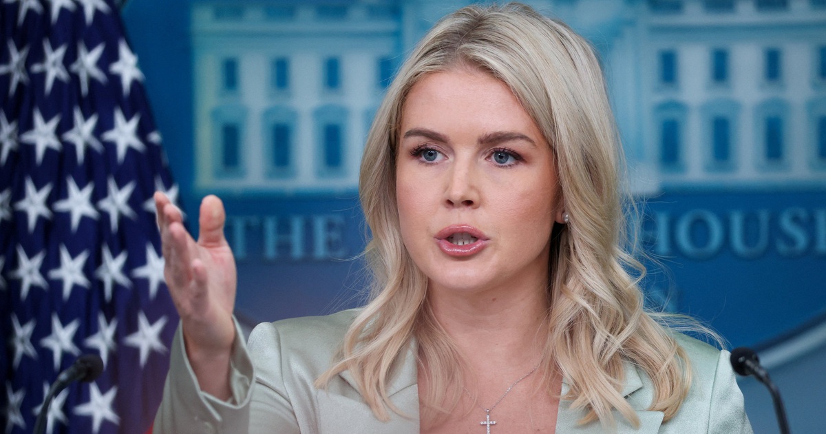 Nh&agrave; Trắng n&oacute;i chỉ thu ph&iacute; visa H-1B mới một lần