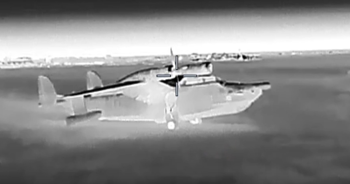 Chiến sự Ukraine ng&agrave;y 1.307: Kyiv lần đầu tuy&ecirc;n bố ph&aacute; thủy phi cơ Nga