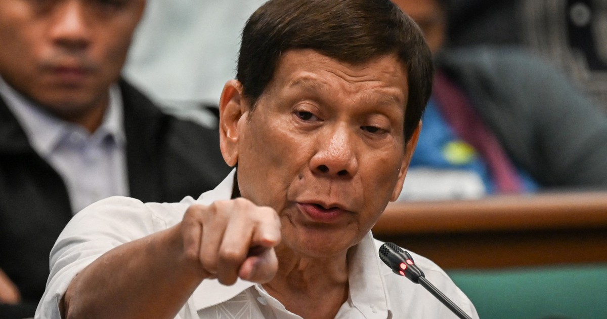 Cựu Tổng thống Philippines Duterte đối mặt 3 c&aacute;o buộc tại ICC