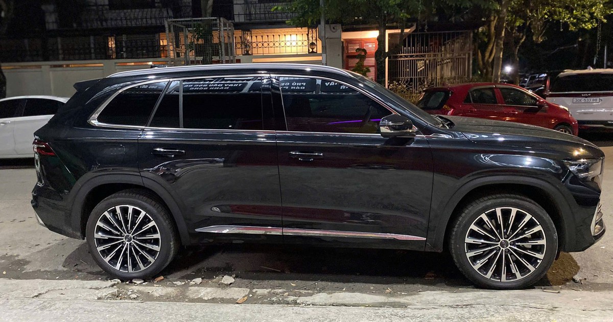 Xe Trung Quốc Geely Monjaro rớt giá gần 200 triệu sau gần một tháng lăn bánh