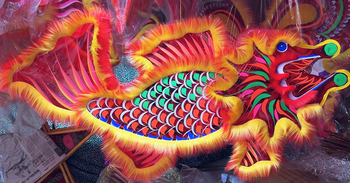 Giải m&atilde; sự trở lại của lồng đ&egrave;n giấy kiếng: V&igrave; sao &#039;so&aacute;n ng&ocirc;i&#039; lồng đ&egrave;n pin?