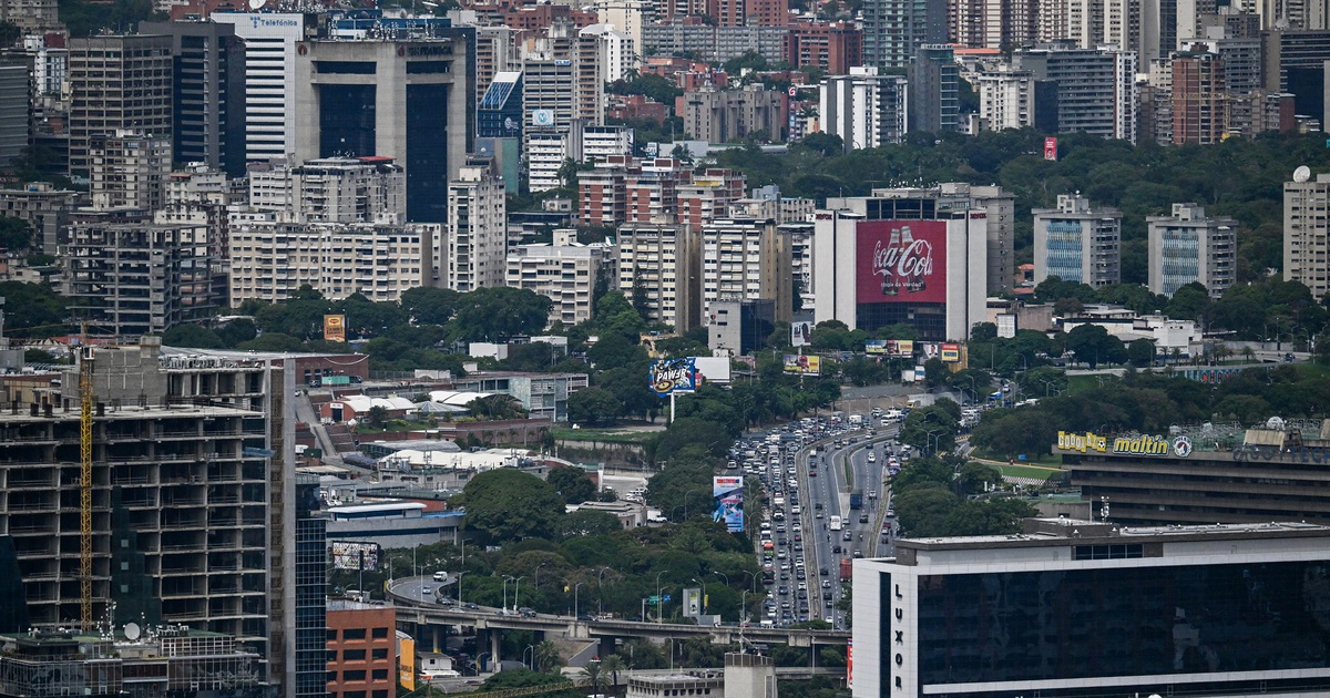 Động đất mạnh l&agrave;m rung chuyển t&acirc;y bắc Venezuela