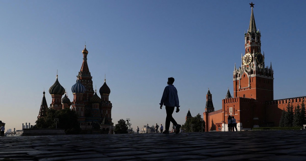 Nh&agrave; Trắng tăng cường g&acirc;y sức &eacute;p với Nga