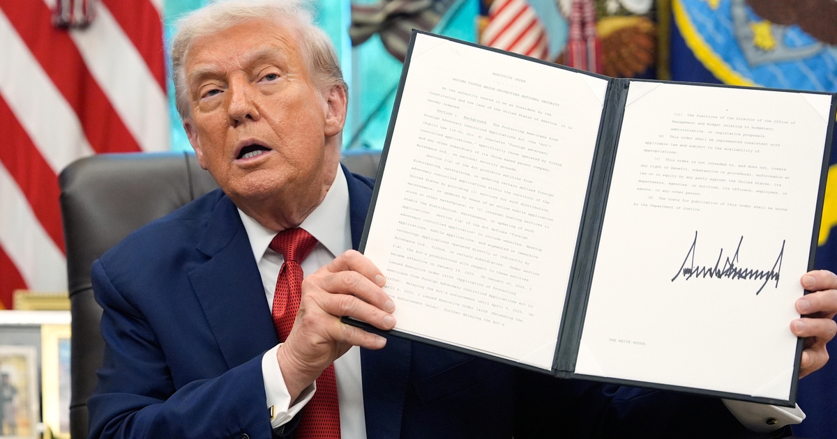 &Ocirc;ng Trump k&yacute; sắc lệnh h&agrave;nh ph&aacute;p, rao b&aacute;n TikTok với gi&aacute; 14 tỉ USD