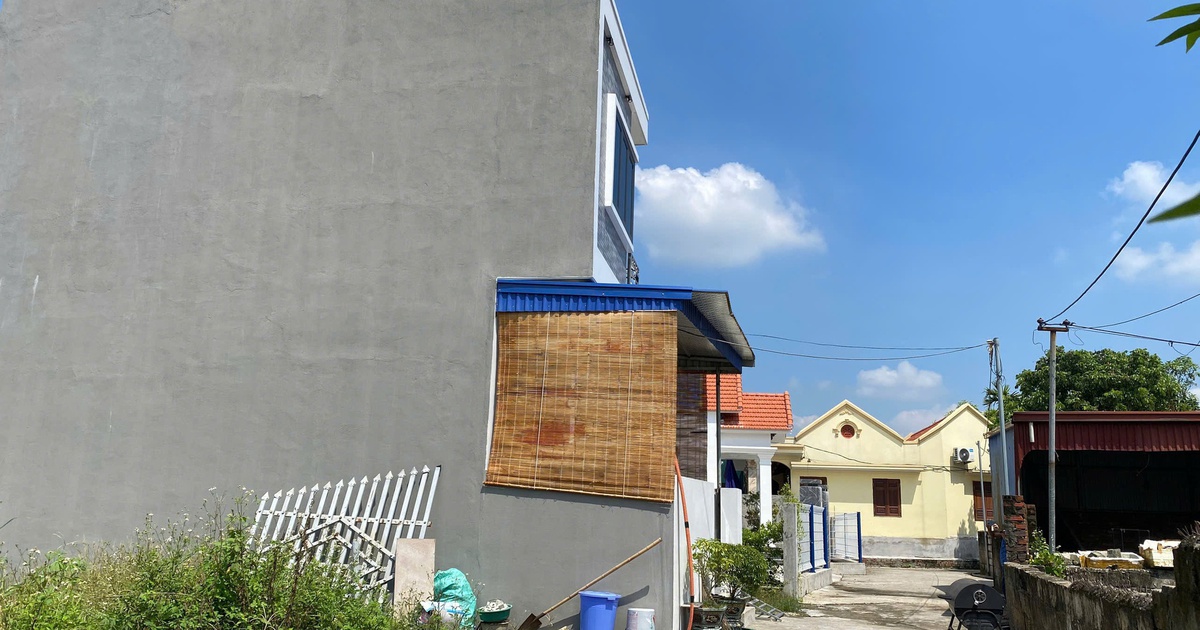 &lsquo;Thần đ&egrave;n&rsquo; miễn ph&iacute; di dời nh&agrave; x&acirc;y nhầm ở Hải Ph&ograve;ng