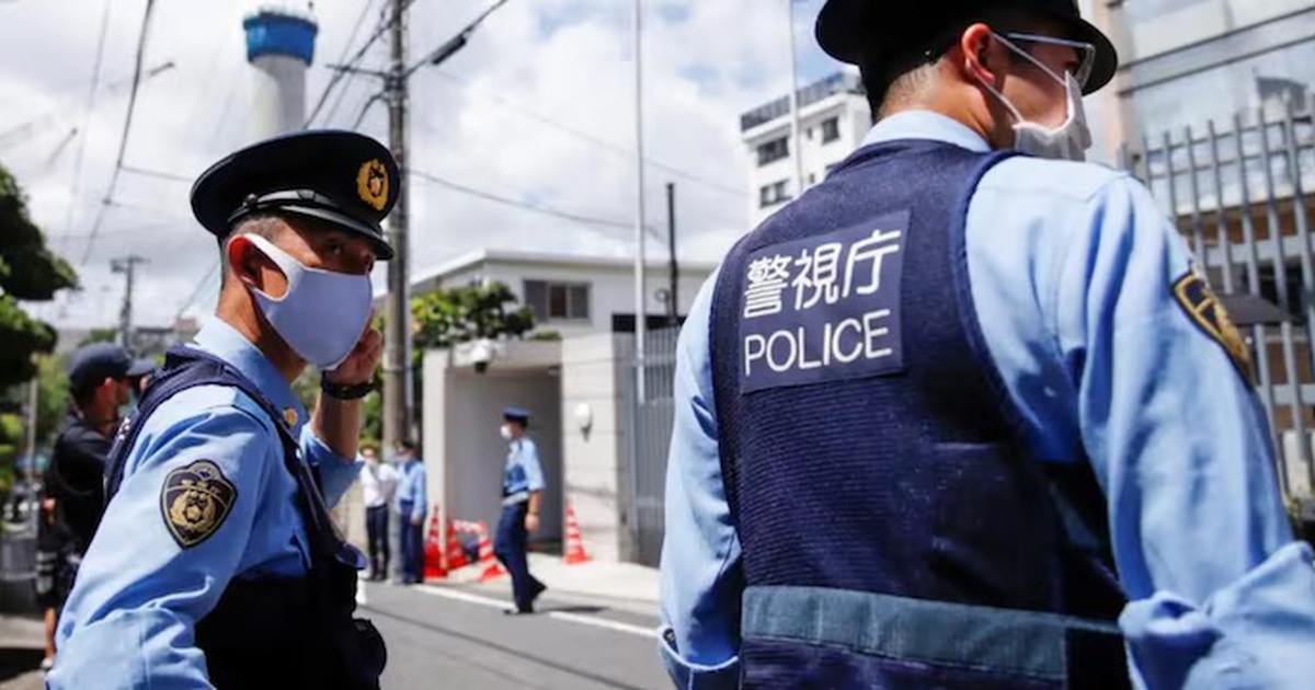 Mẹ bị bắt v&igrave; giấu x&aacute;c con g&aacute;i trong tủ đ&ocirc;ng suốt 20 năm