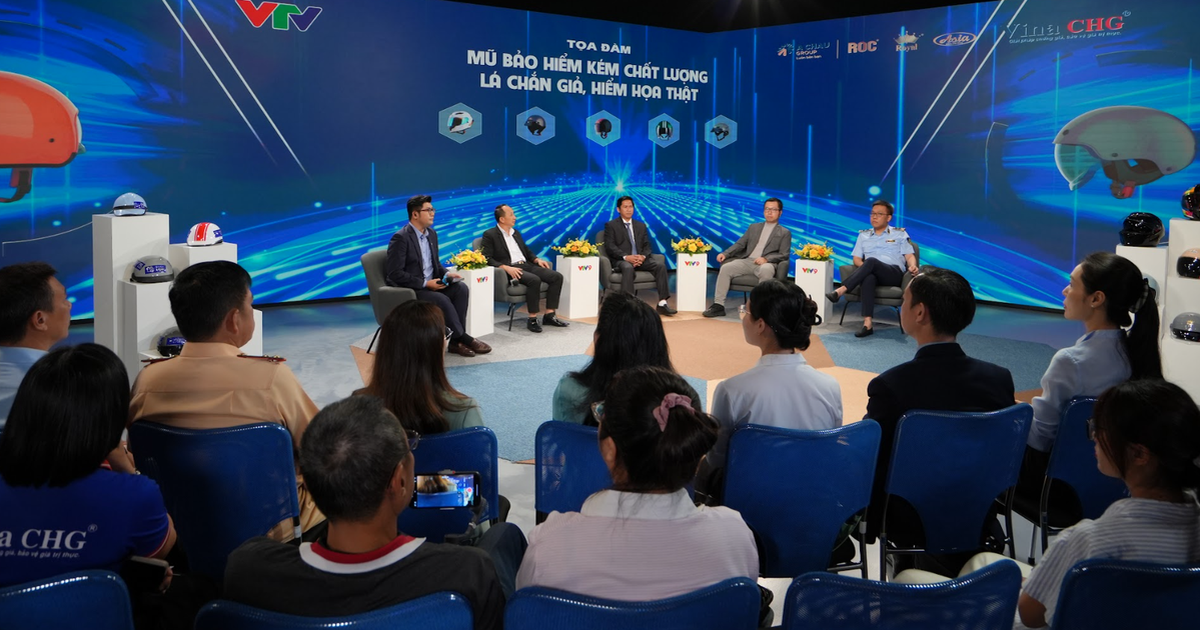 Giật m&igrave;nh mũ bảo hiểm 30.000 đồng: Khi &#039;l&aacute; chắn an to&agrave;n&#039; th&agrave;nh mối hiểm họa