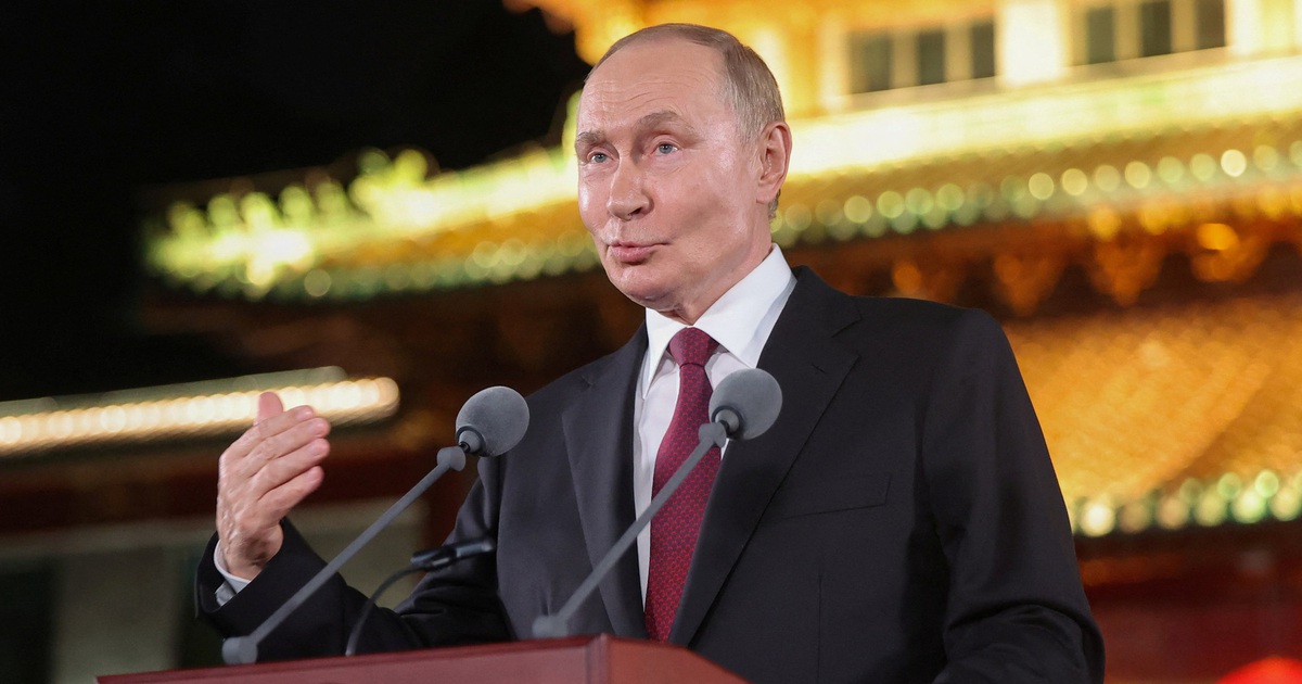 &Ocirc;ng Putin n&oacute;i sẵn s&agrave;ng gặp nếu &ocirc;ng Zelensky đến Moscow