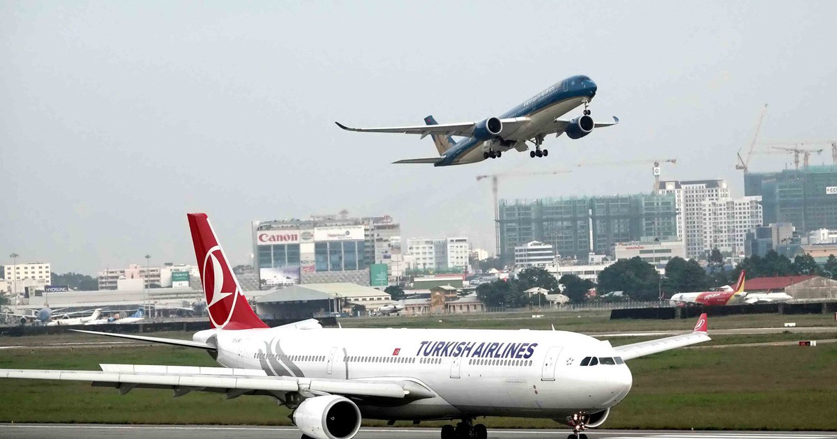 Tin tức đặc biệt tr&ecirc;n b&aacute;o in Thanh Ni&ecirc;n 1.10.2025