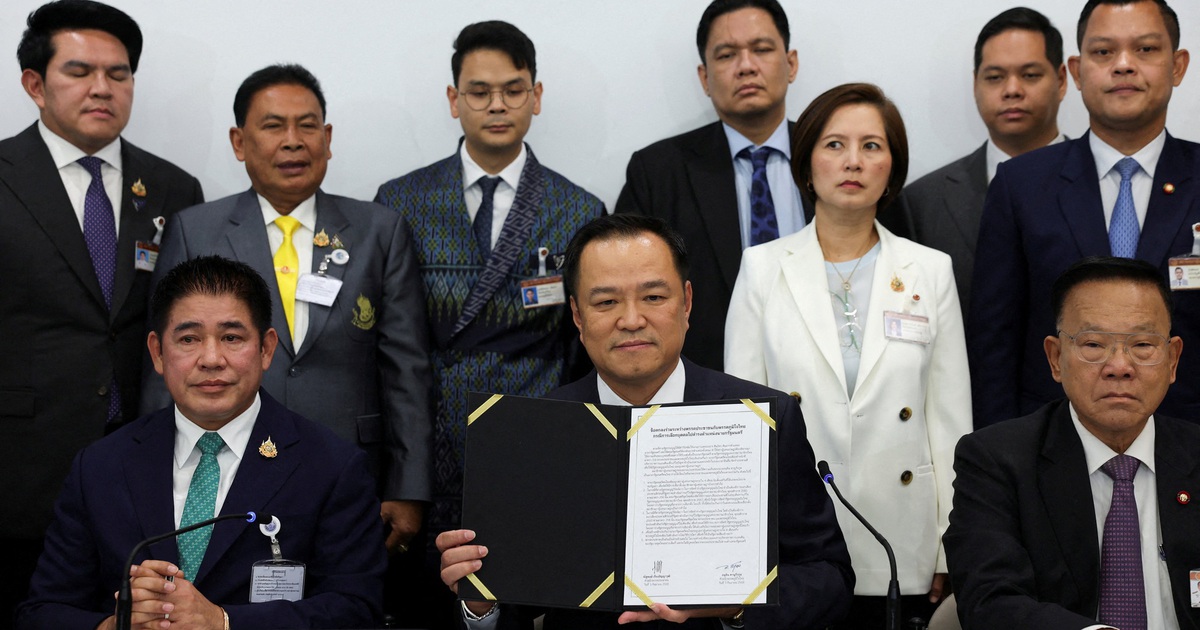 Th&aacute;i Lan sẽ c&oacute; thủ tướng mới trong h&ocirc;m nay?