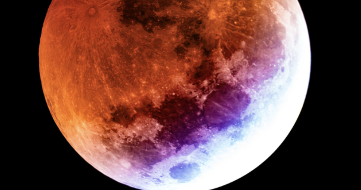 &#039;Trăng m&aacute;u&#039; xuất hiện ở Việt Nam cuối tuần n&agrave;y: Liệu c&oacute; dải s&aacute;ng m&agrave;u xanh?