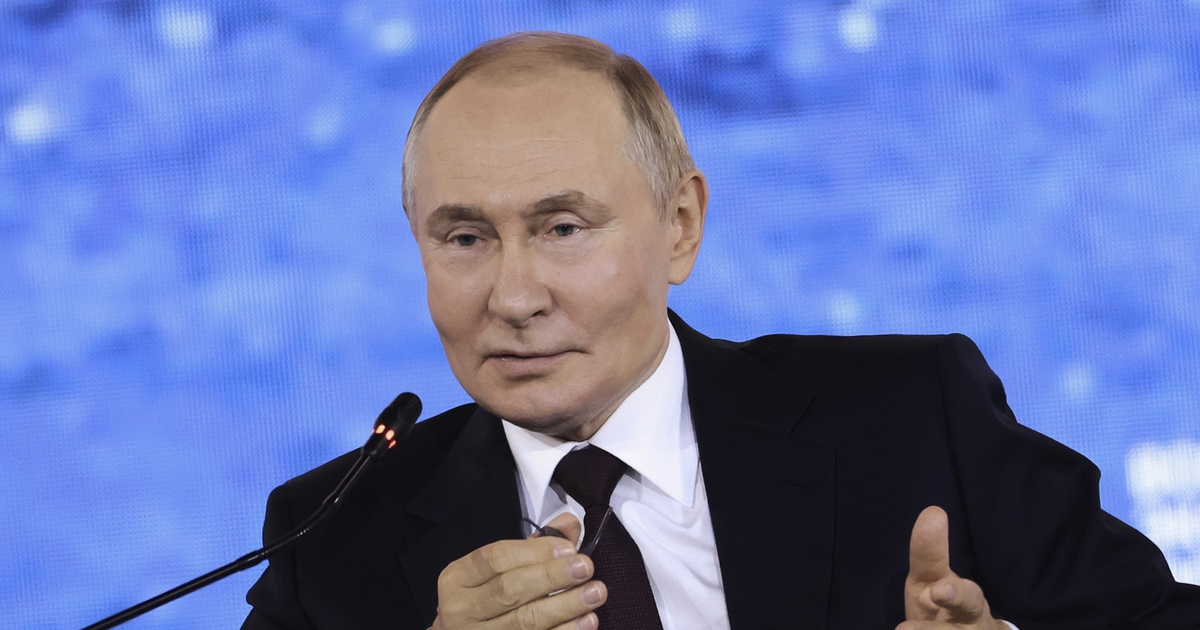 &Ocirc;ng Putin cảnh b&aacute;o sẽ tấn c&ocirc;ng l&iacute;nh phương T&acirc;y tại Ukraine