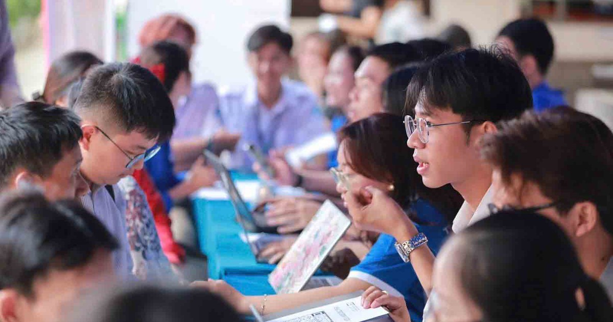 Điểm chuẩn ngành sư phạm phá kỷ lục: Hết cảnh 'chuột chạy cùng sào...'