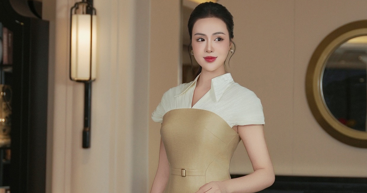 Váy xếp ly, nét thanh lịch luôn dẫn đầu xu hướng thời trang