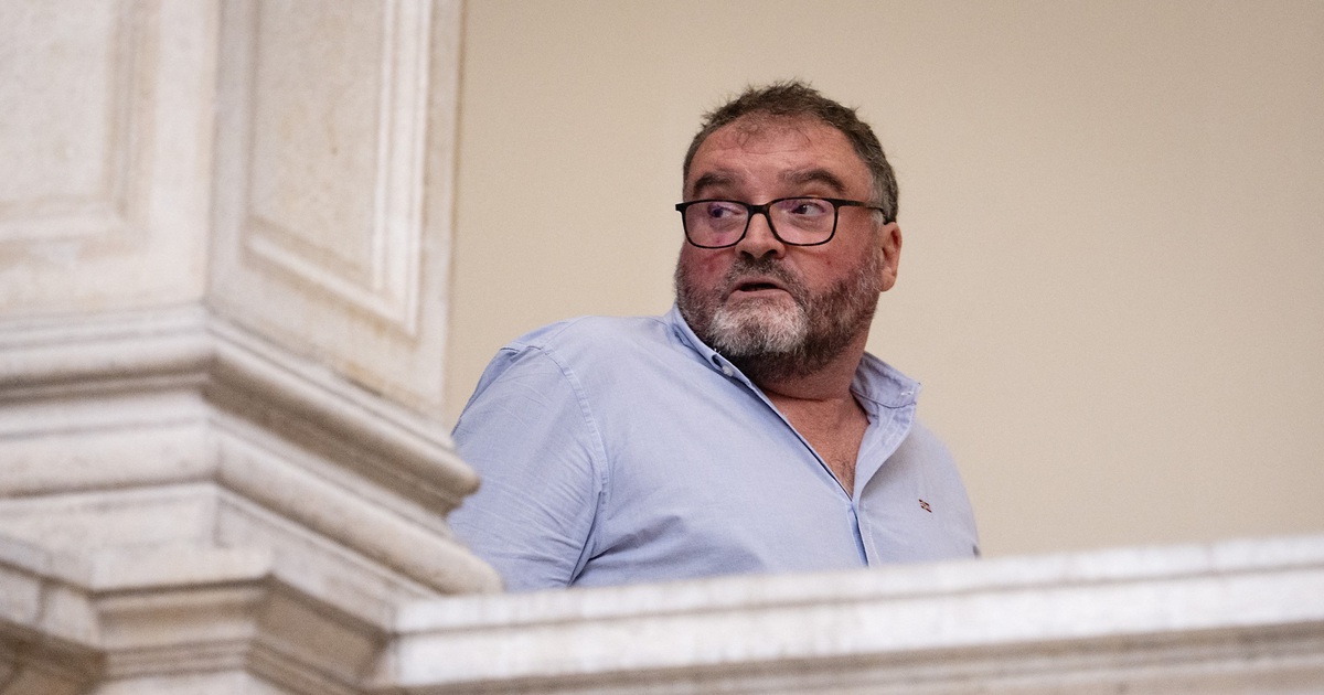 B&aacute;c sĩ bị c&aacute;o buộc l&agrave;m nạn nh&acirc;n ngưng tim rồi cứu sống