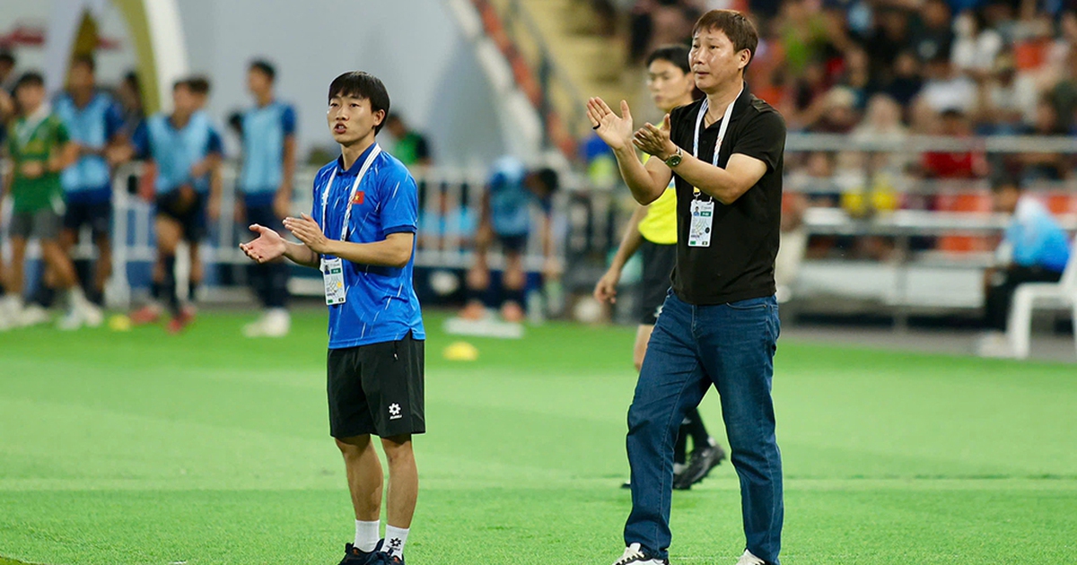 'Phù thủy' Kim Sang-sik