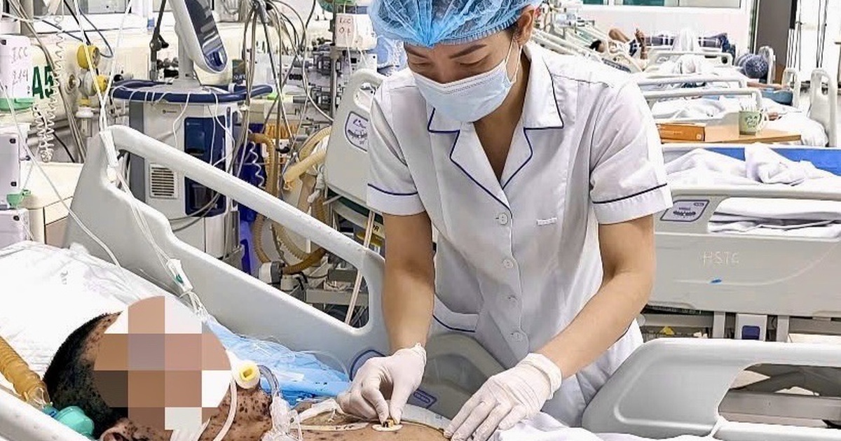 Người đàn ông nguy kịch sau khi tự dùng thuốc, truyền dịch điều trị thủy đậu