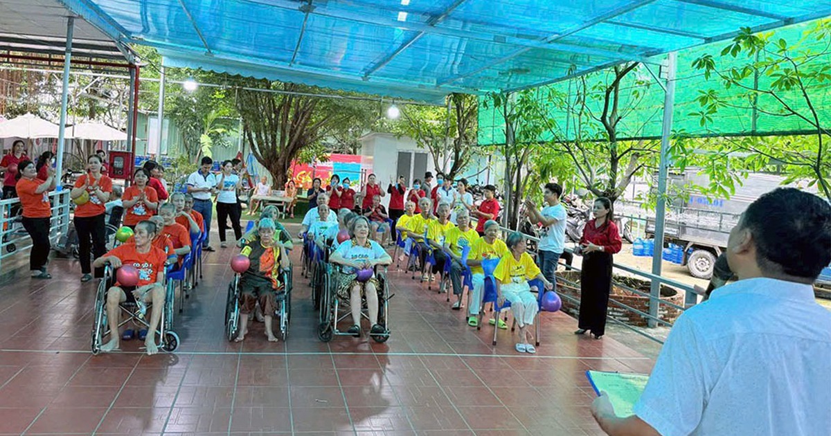 Người già và dưỡng lão: Có tiền chưa chắc được vào an dưỡng