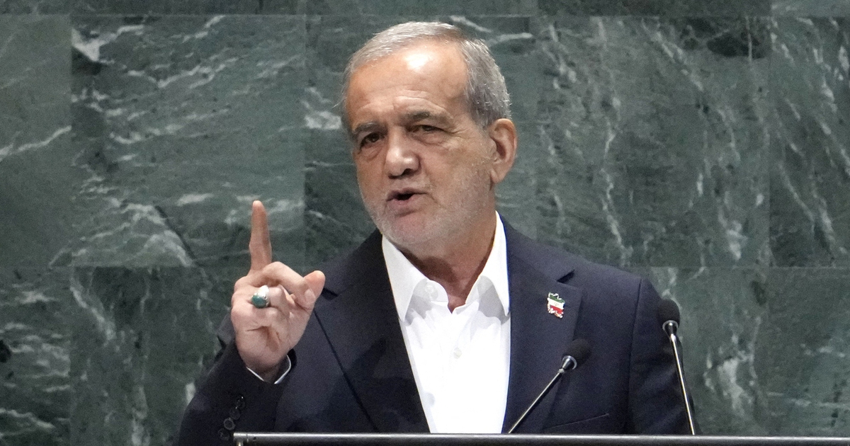 Tổng thống Iran cảnh báo nguy cơ chiến tranh nếu lãnh tụ Khamenei bị nhắm tới