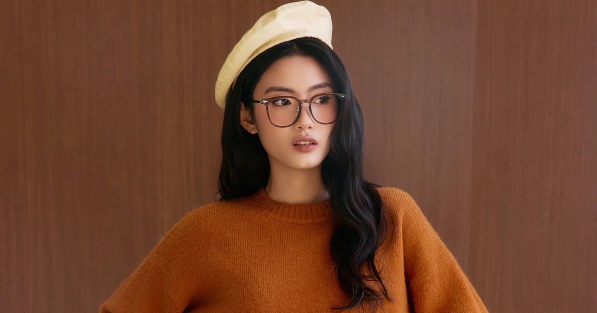 Áo len mặc ngoài váy, diện lúc nào cũng đẹp, dịu dàng mà lại ấm áp