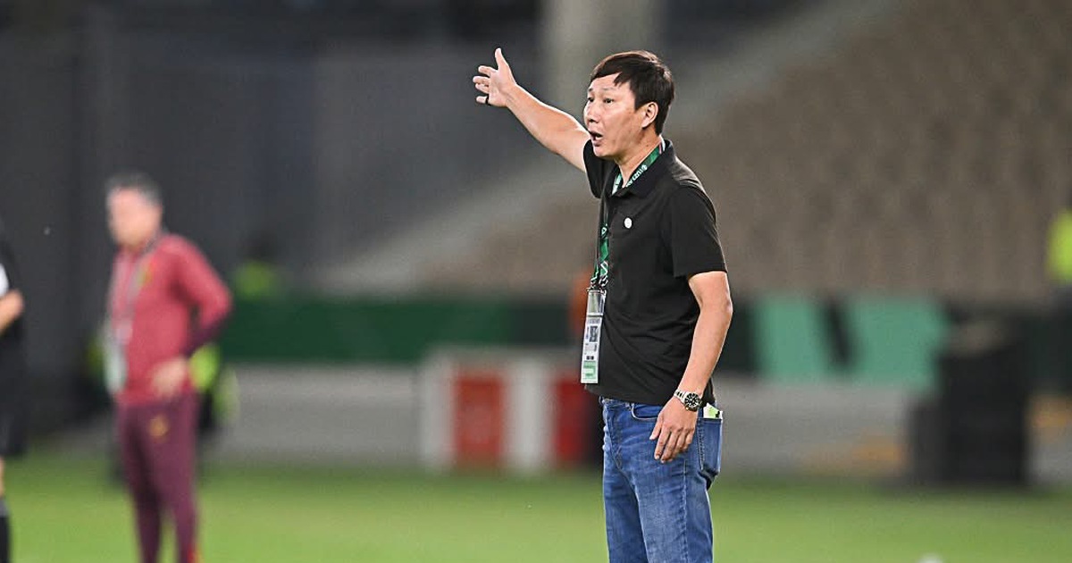 HLV Kim Sang-sik xin lỗi, nói rõ lý do U.23 Việt Nam bại trận: ‘Tôi bất ngờ khi Trung Quốc đã…’