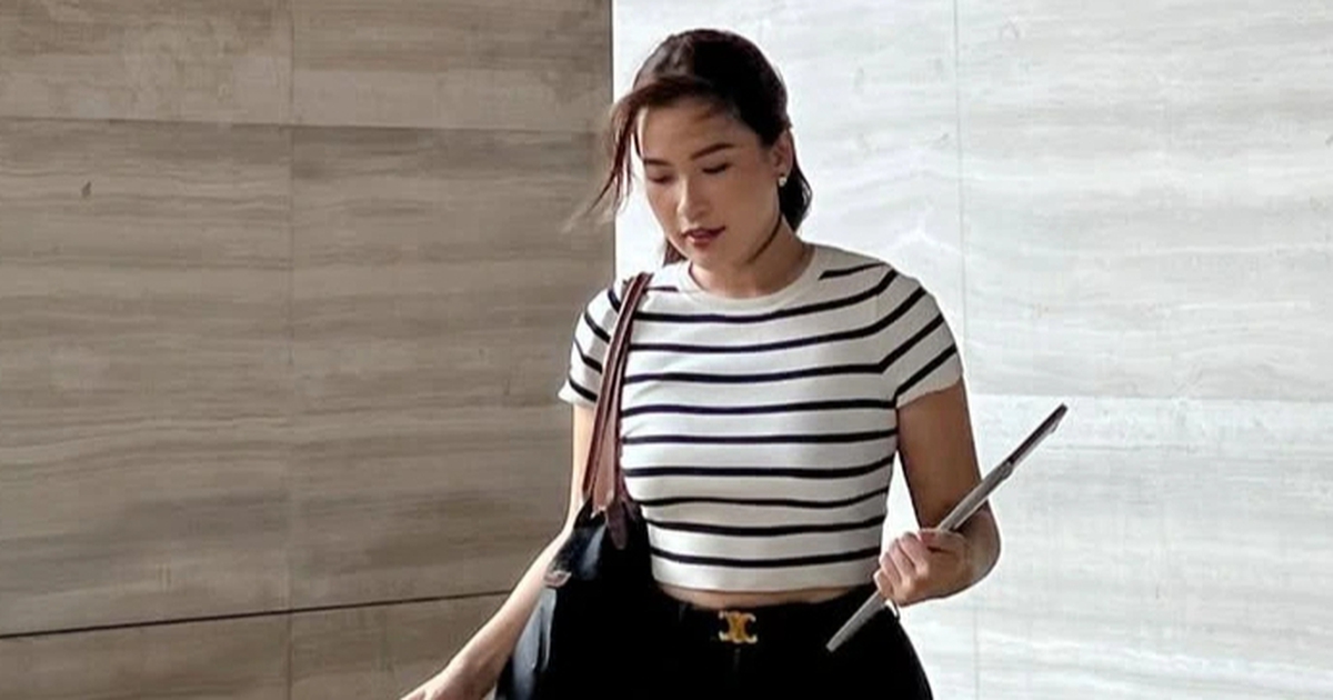 Quần tây xếp ly đang trở lại mạnh mẽ trên đường phố