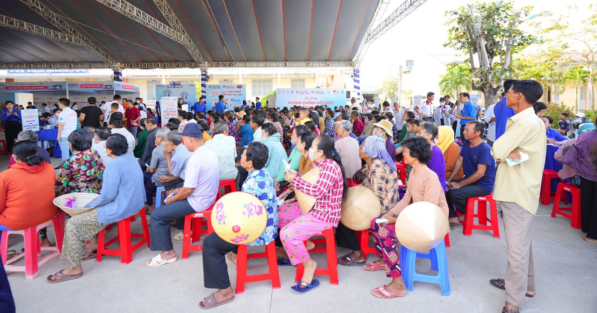 'Long Châu sẻ chia 2026' mở rộng chuỗi chương trình tầm soát đột quỵ, nâng cao nhận thức cộng đồng