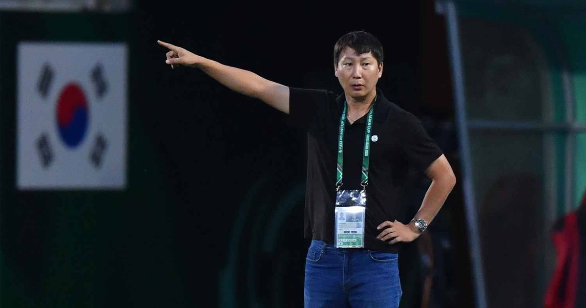 Báo chí Hàn Quốc ngậm ngùi: 'Phép thuật Kim Sang-sik' đã thắng trong cuộc đấu trí đồng hương Lee Min-sung