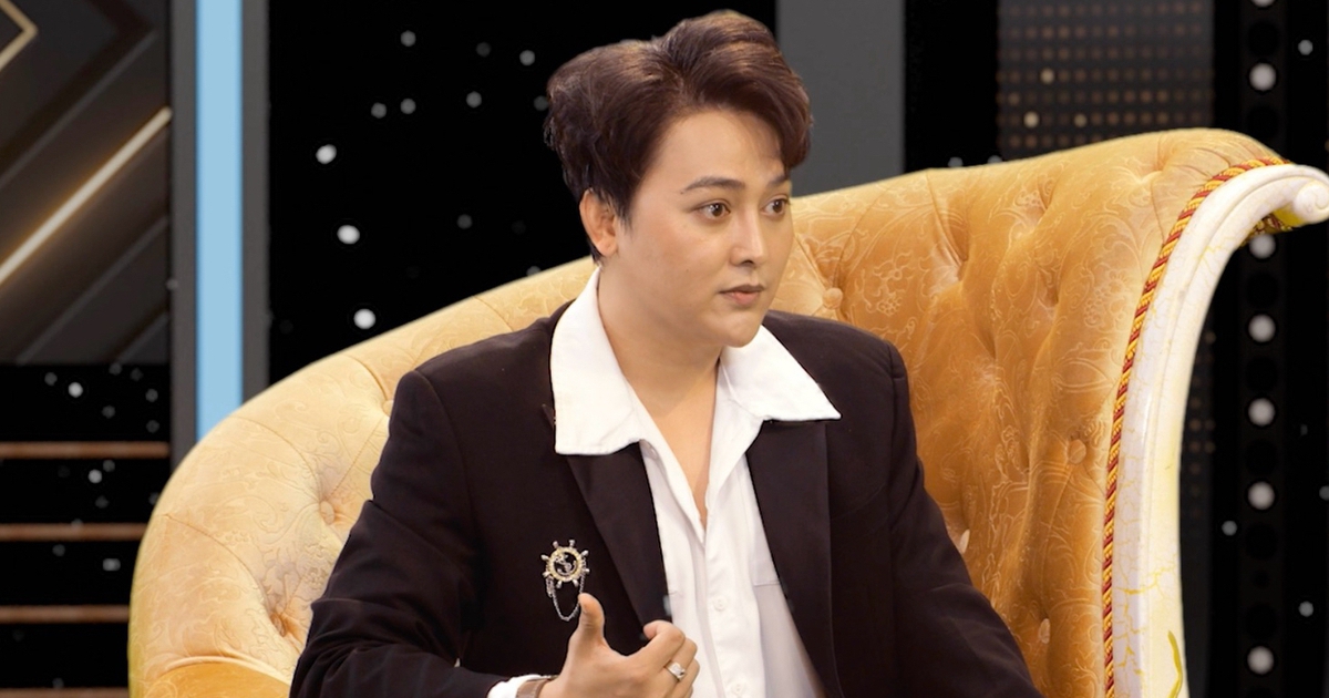 Chàng trai hát ở quán cà phê trở thành em nuôi Phi Nhung là ai?