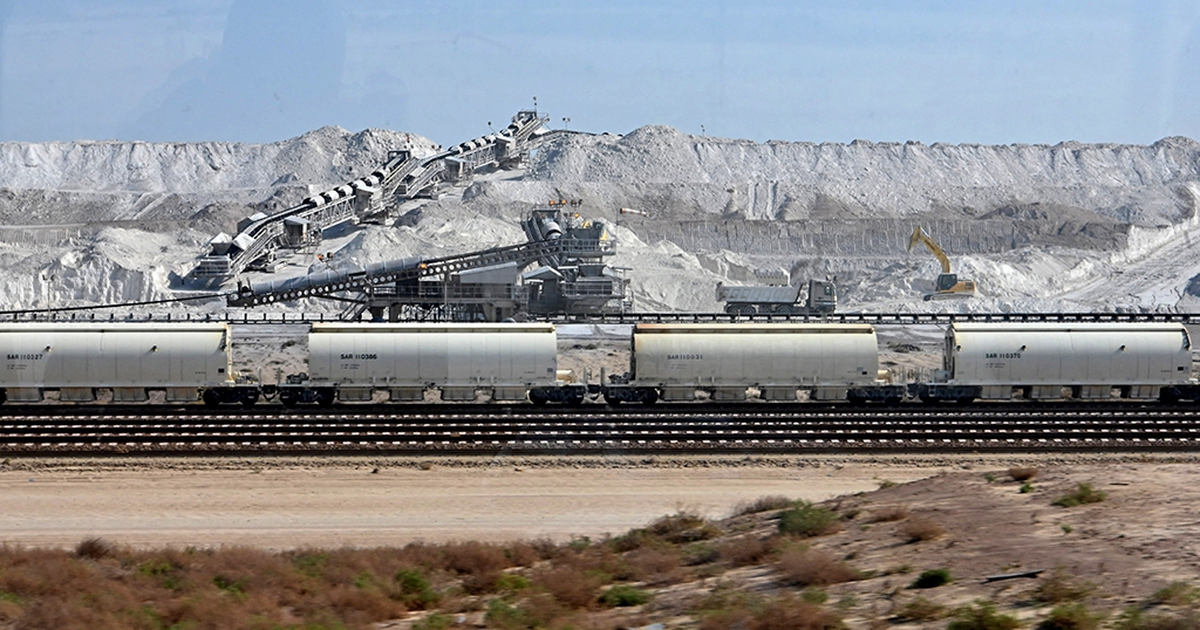 Ả Rập Xê Út tham vọng 'hóa rồng' từ đất hiếm