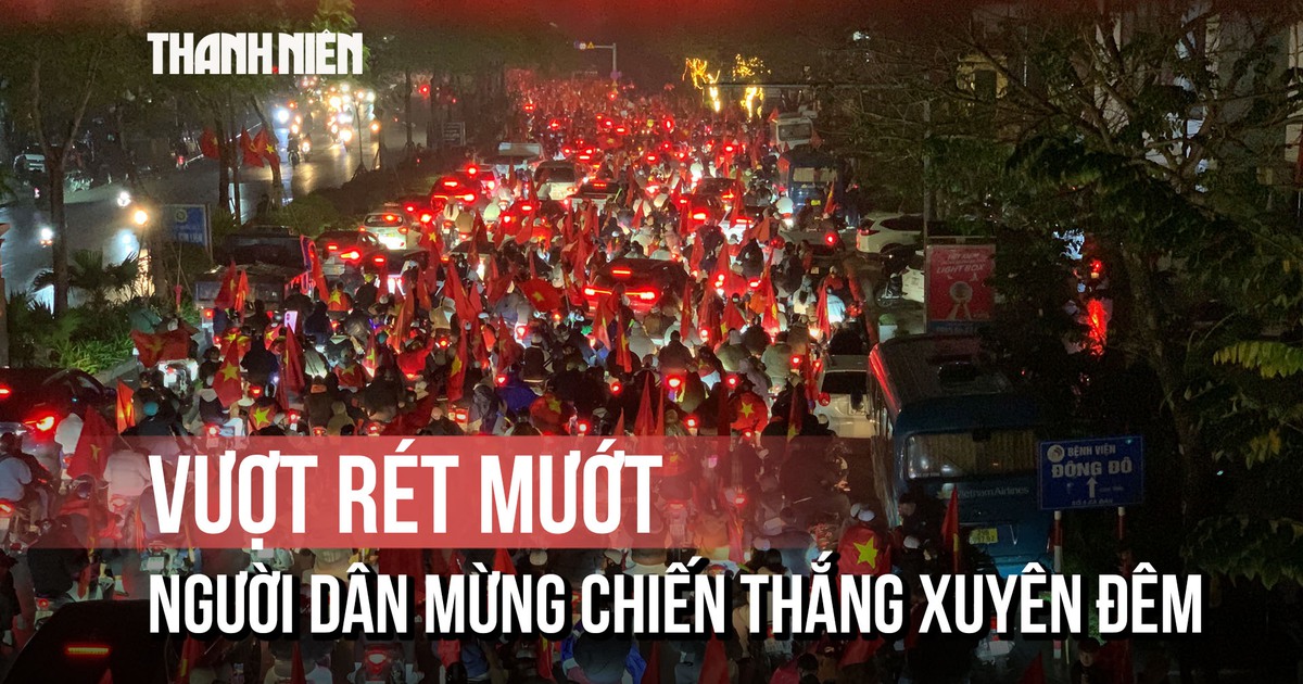 Người dân Hà Nội có 'đêm không ngủ' giữa giá lạnh, mừng chiến thắng U23 Việt Nam