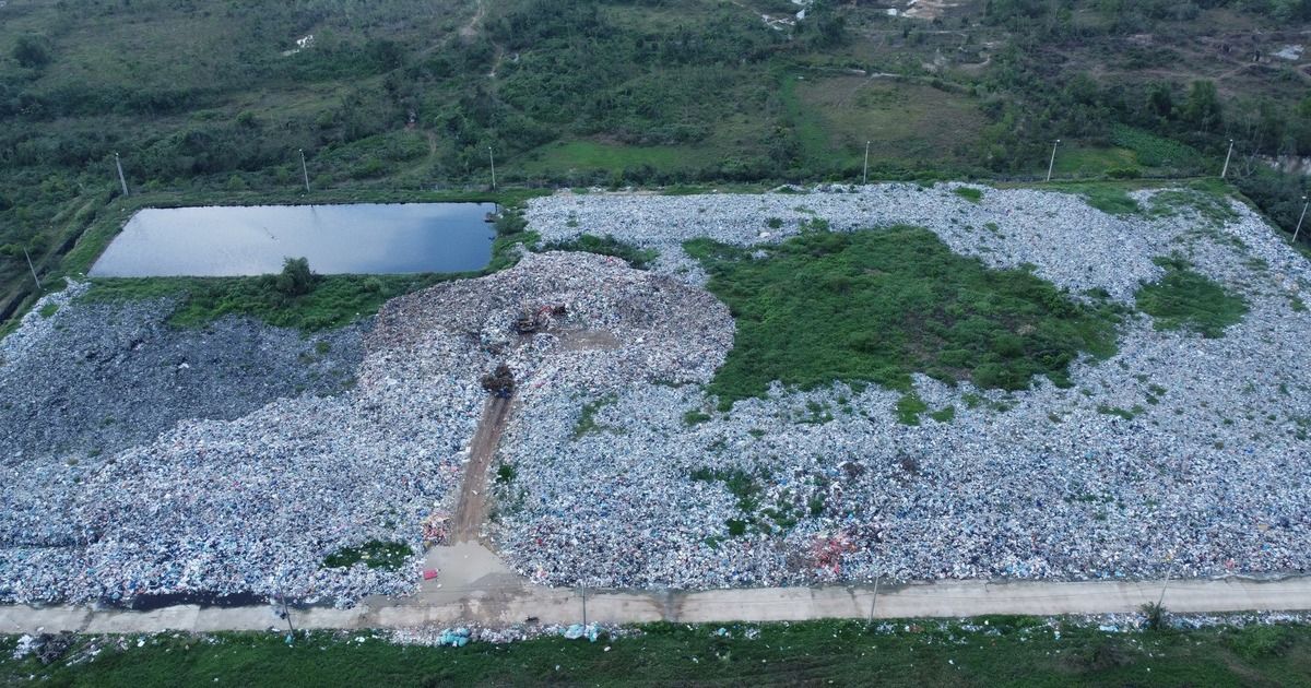 Khu xử lý rác thải quá tải, dân bị ruồi nhặng 'tấn công': Ngừng tiếp nhận rác