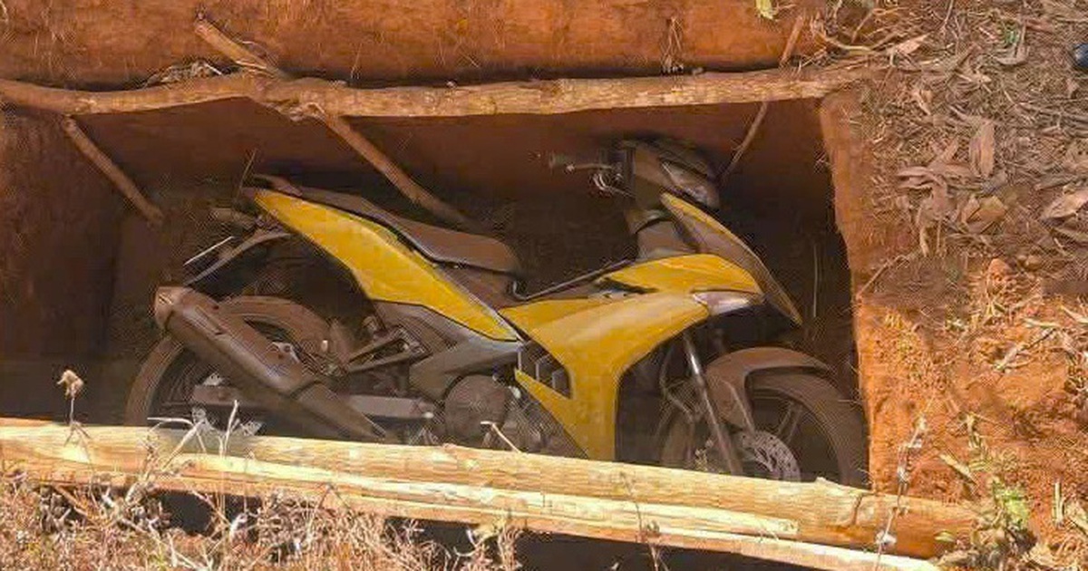 Tìm thấy xe máy nghi của đối tượng trong vụ cướp ngân hàng ở Gia Lai