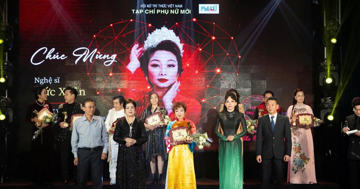 Hoa hậu-Nghệ sĩ Đức Xuân được vinh danh ‘Nghệ sĩ nhân ái vì cộng đồng 2025’