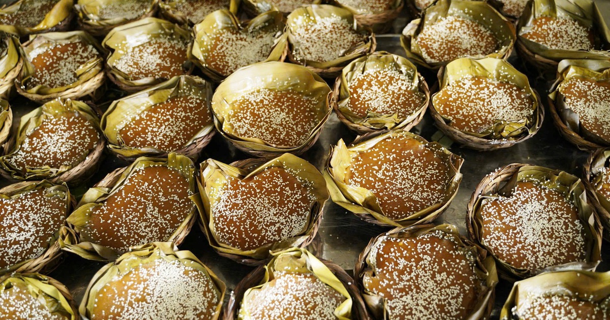 Giữ hương tết xưa: Bánh tổ - hương tết bàn thờ xứ Quảng