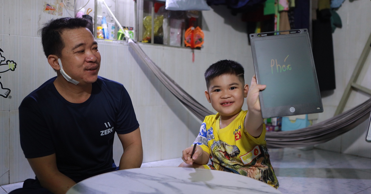 'Siêu phường' nhiều khu công nghiệp nhất: Nhắc đến con trai, mắt ông Tài sáng lên